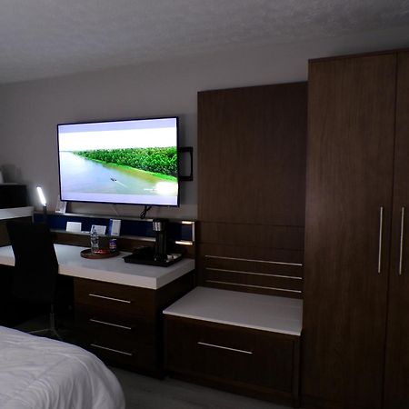 Luxor Inn & Suites, A Travelodge By Wyndham Elkins Bagian luar foto