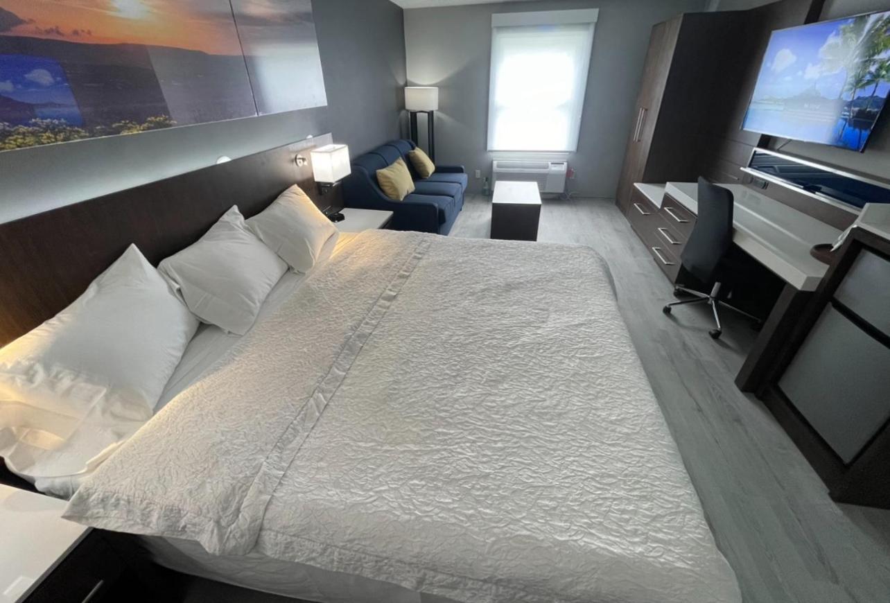 Luxor Inn & Suites, A Travelodge By Wyndham Elkins Bagian luar foto